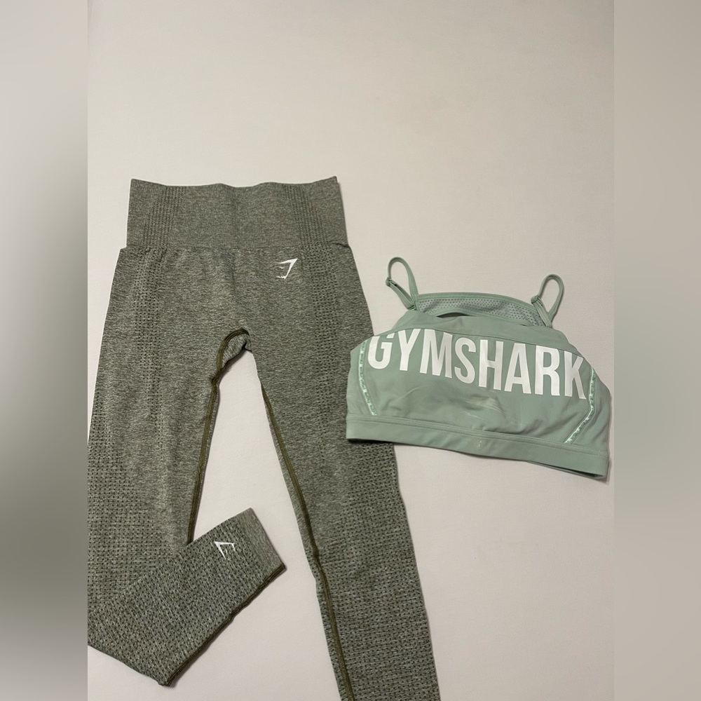Gymshark women set